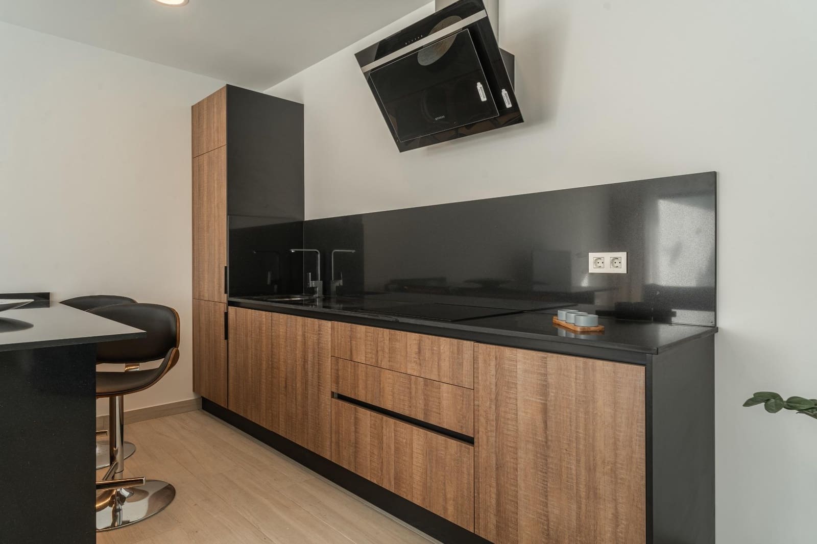 4 quarto Moradia para venda em Finestrat com piscina garagem - 890 000 € (Ref: 9360598)