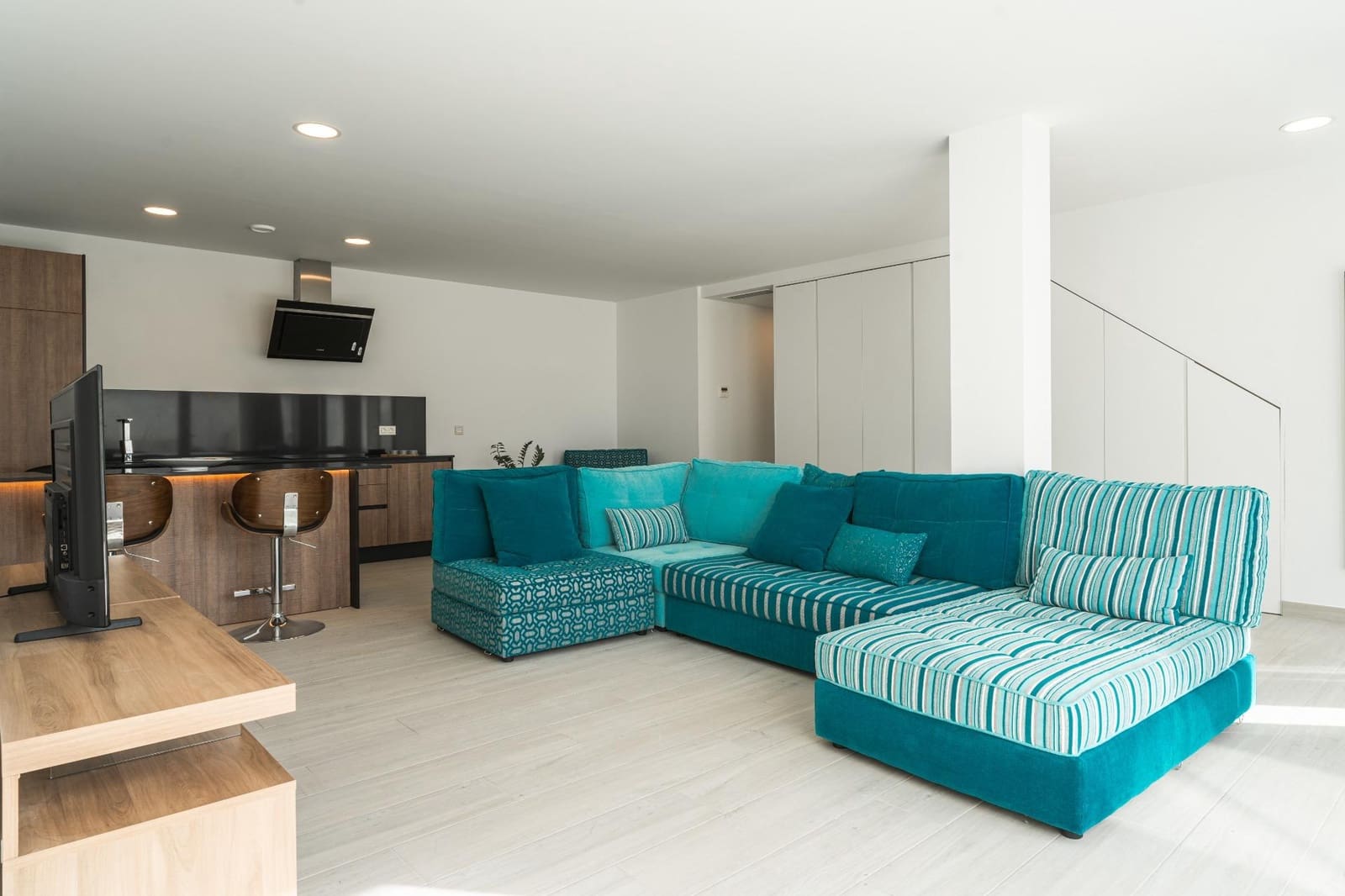 4 quarto Moradia para venda em Finestrat com piscina garagem - 890 000 € (Ref: 9360598)