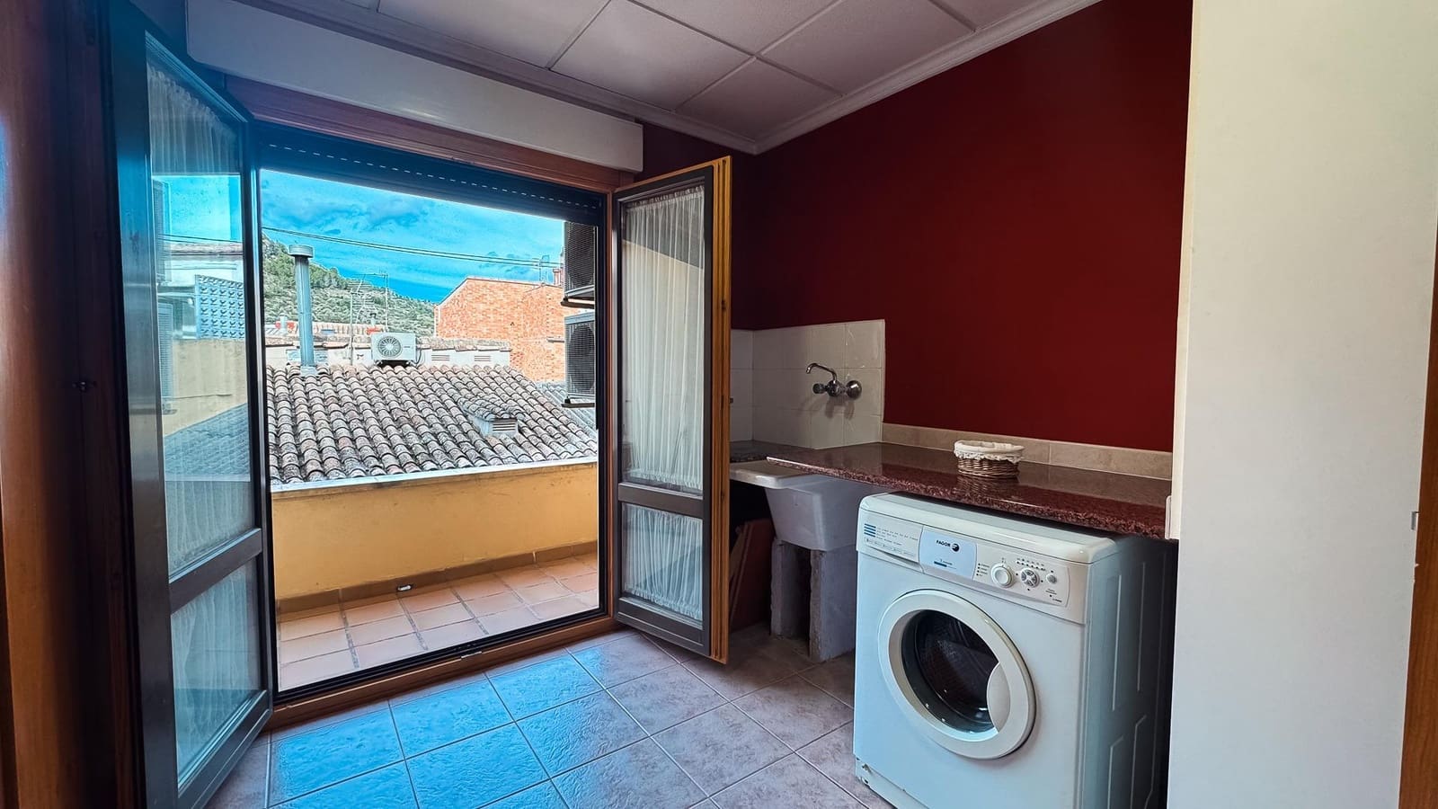 3 Zimmer Wohnung zu verkaufen in Planes - 113.000 € (Ref: 9360653)