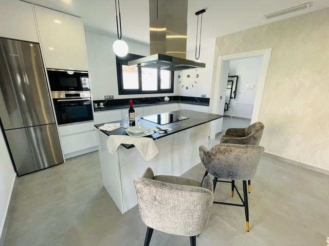 5 soverom Villa til salgs i Torreblanca, Torrevieja med svømmebasseng garasje - € 1 200 000 (Ref: 9360668)
