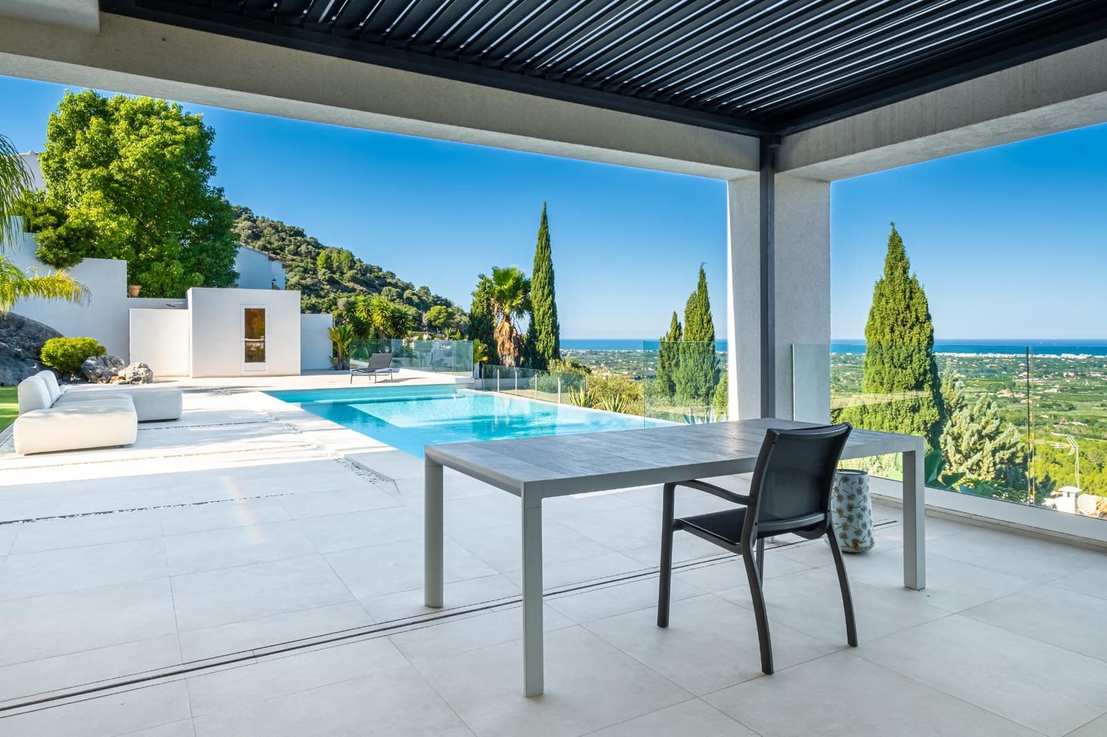 5 sovrum Villa till salu i La Sella med pool garage - 2 100 000 € (Ref: 9360673)