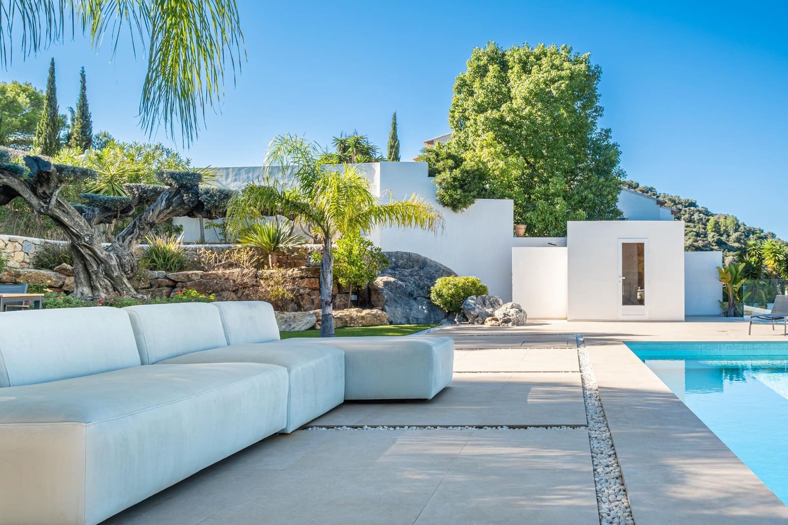 5 sovrum Villa till salu i La Sella med pool garage - 2 100 000 € (Ref: 9360673)