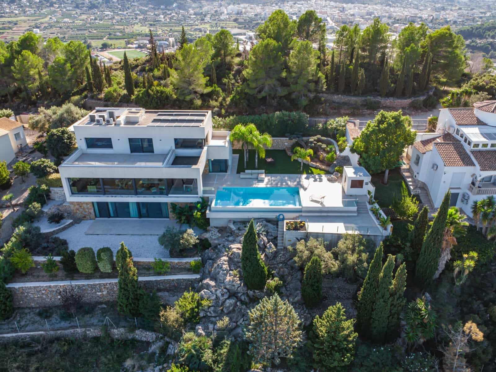 5 sovrum Villa till salu i La Sella med pool garage - 2 100 000 € (Ref: 9360673)