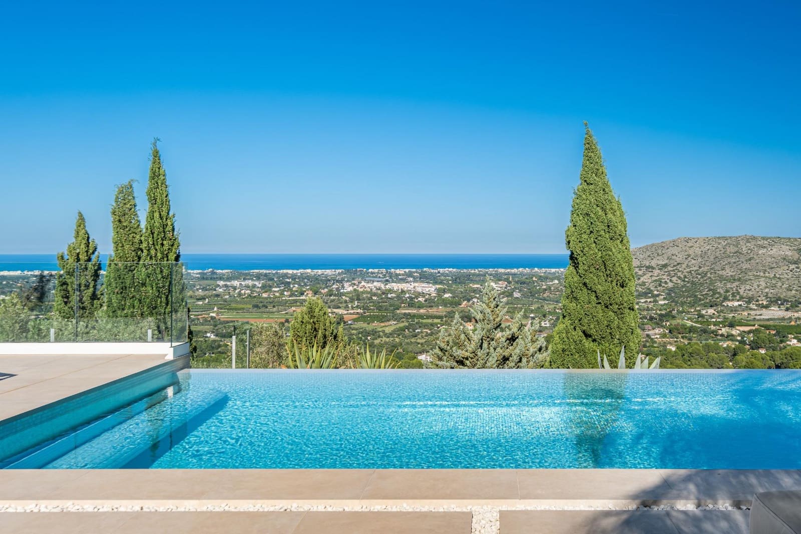 5 sovrum Villa till salu i La Sella med pool garage - 2 100 000 € (Ref: 9360673)