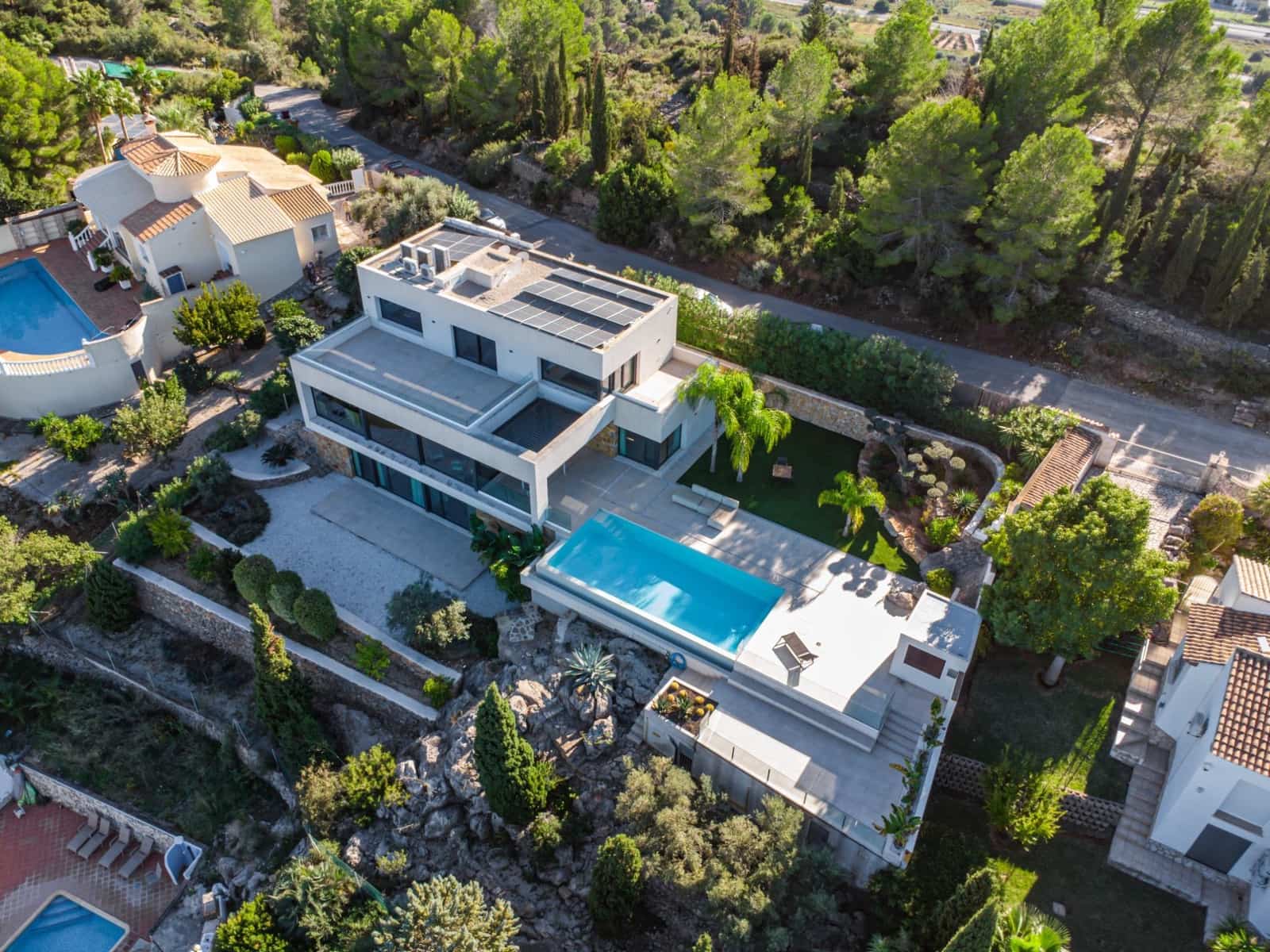 5 sovrum Villa till salu i La Sella med pool garage - 2 100 000 € (Ref: 9360673)