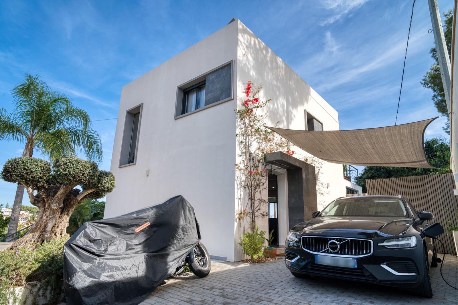 4 sypialnia Willa na sprzedaż w Benissa z basenem garażem - 1 200 000 € (Ref: 9362579)