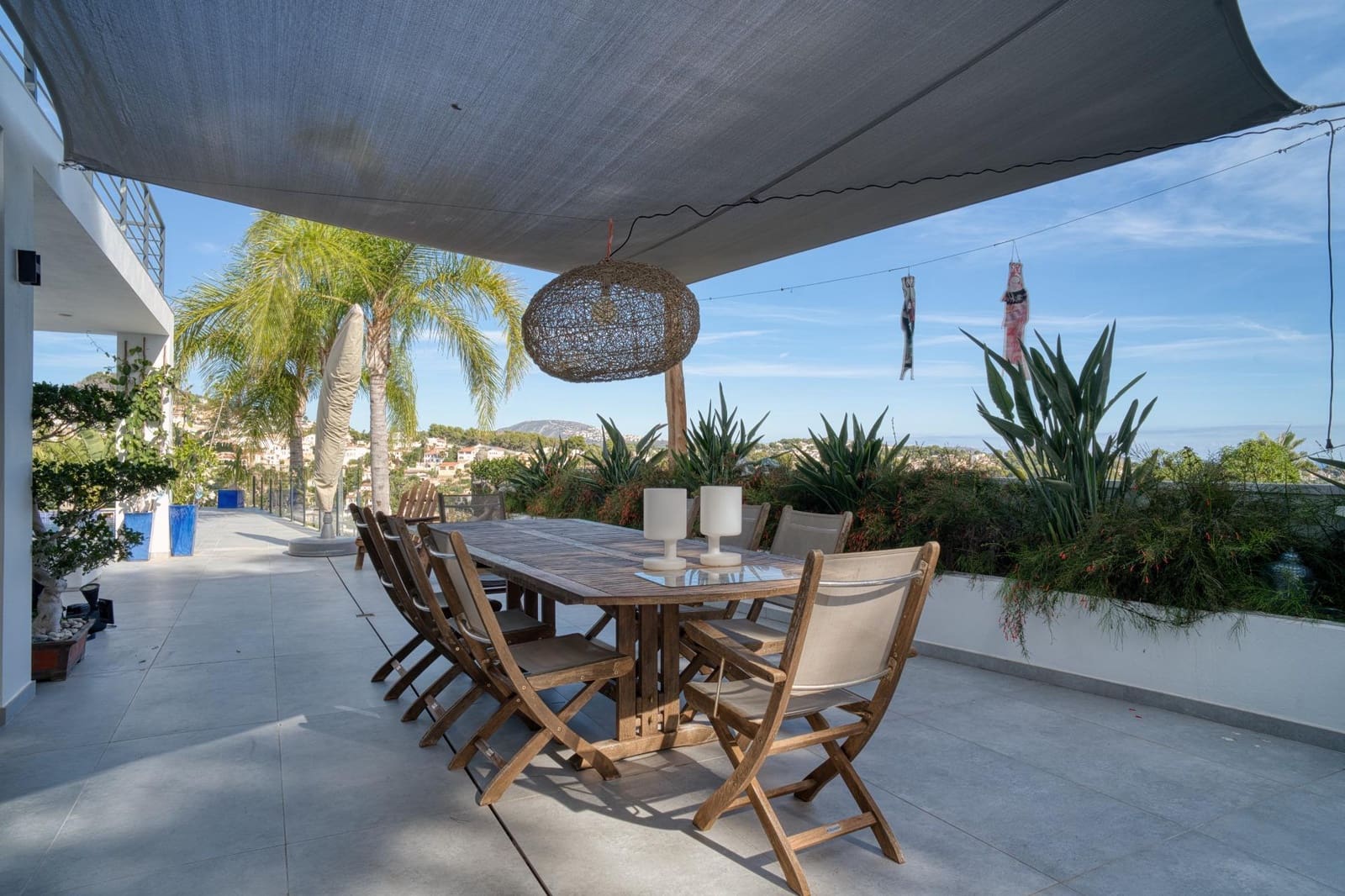 4 sypialnia Willa na sprzedaż w Benissa z basenem garażem - 1 200 000 € (Ref: 9362579)