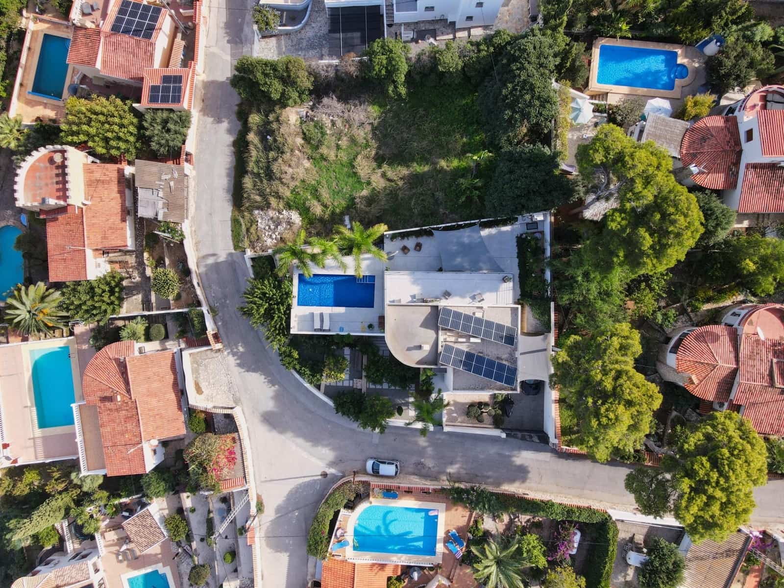 4 sypialnia Willa na sprzedaż w Benissa z basenem garażem - 1 200 000 € (Ref: 9362579)