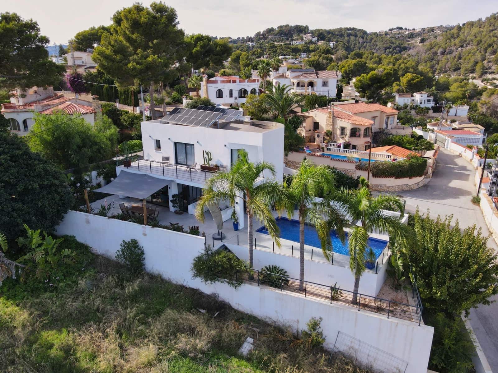 4 sypialnia Willa na sprzedaż w Benissa z basenem garażem - 1 200 000 € (Ref: 9362579)