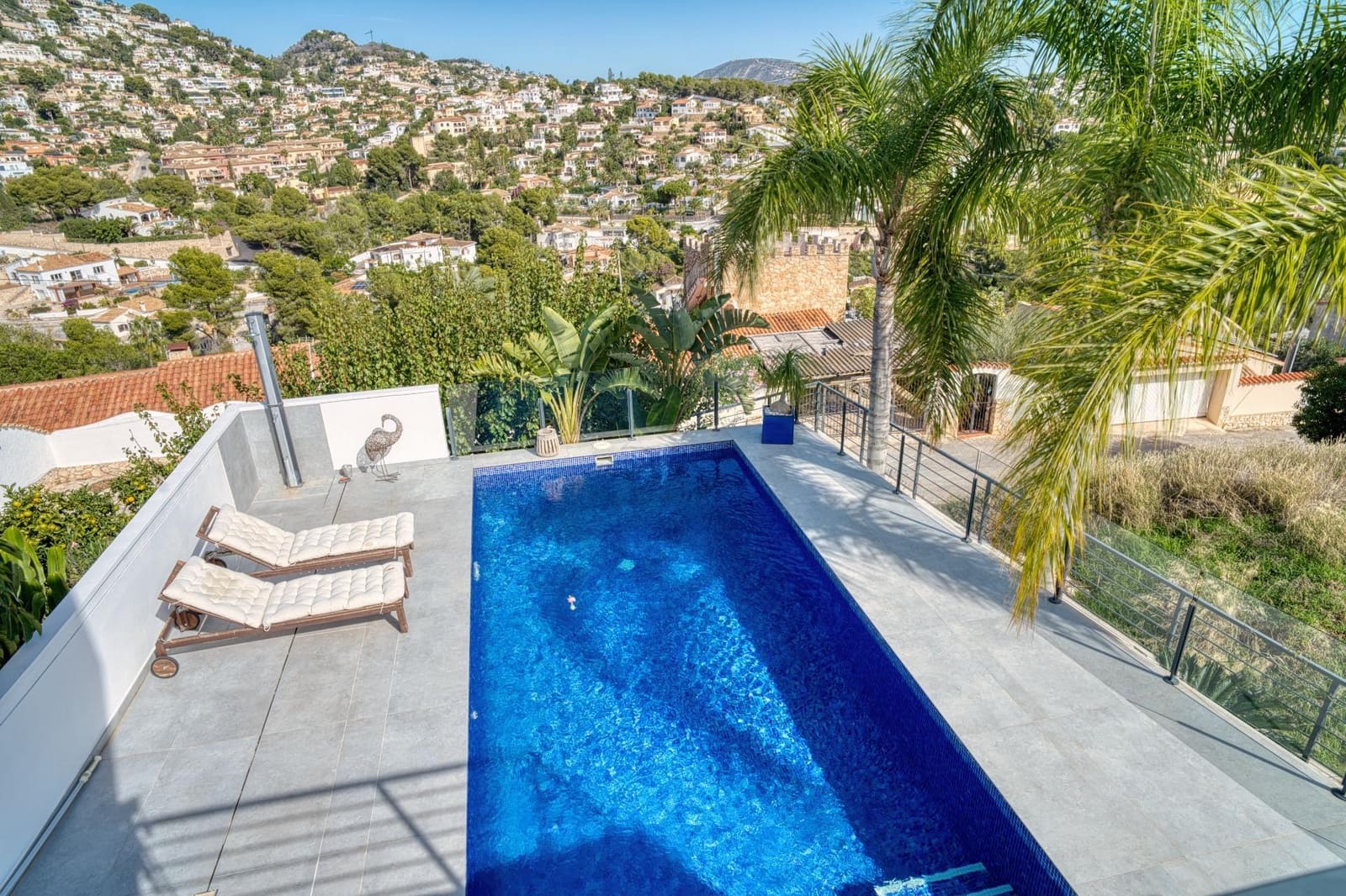 4 sypialnia Willa na sprzedaż w Benissa z basenem garażem - 1 200 000 € (Ref: 9362579)