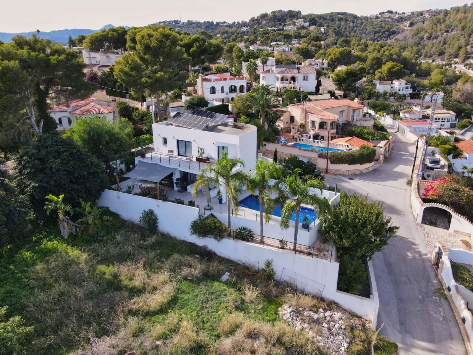 4 sypialnia Willa na sprzedaż w Benissa z basenem garażem - 1 200 000 € (Ref: 9362579)