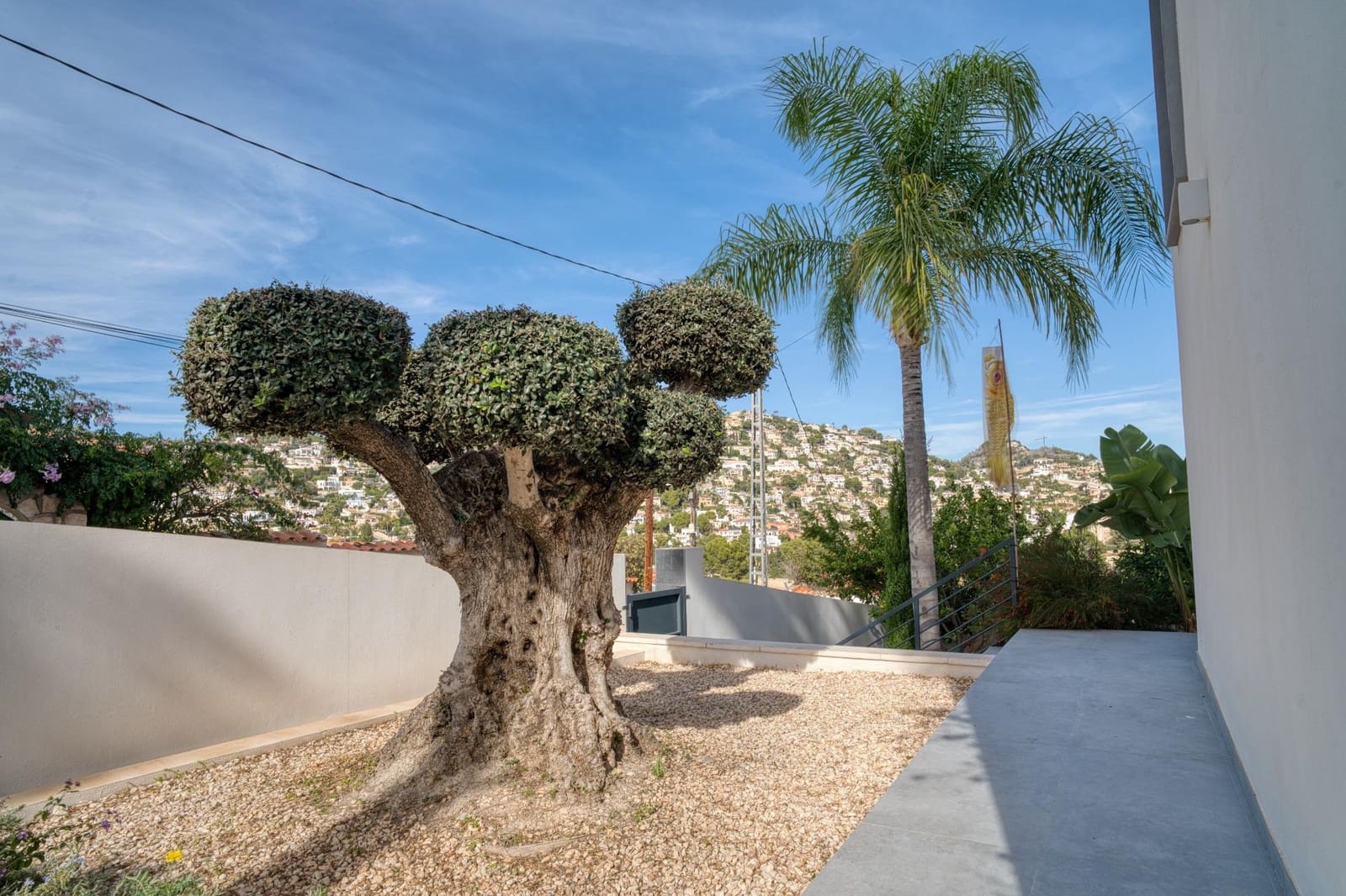 4 sypialnia Willa na sprzedaż w Benissa z basenem garażem - 1 200 000 € (Ref: 9362579)