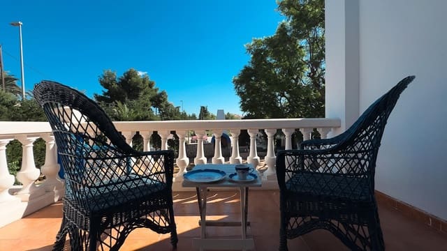 4 bedroom Villa for sale in San Vicente / Sant Vicent del Raspeig - € 425,000 (Ref: 9362580)