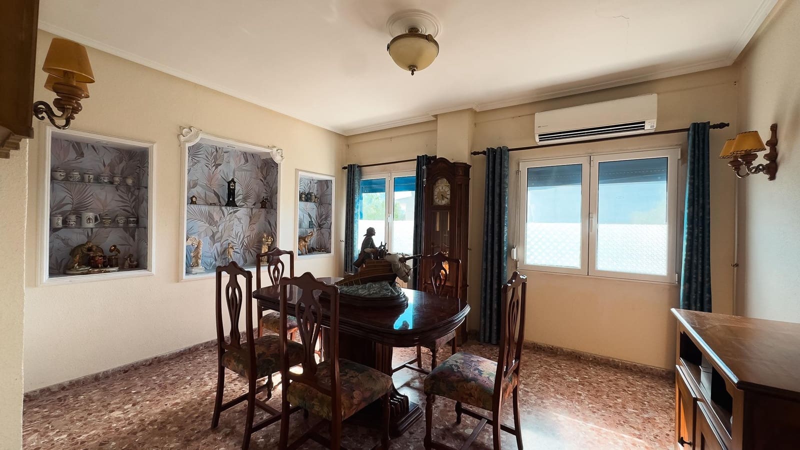 4 chambre Villa/Maison à vendre à San Vicente / Sant Vicent del Raspeig - 425 000 € (Ref: 9362580)