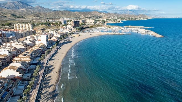3 sovrum Lägenhet till salu i El Campello - 250 000 € (Ref: 9367441)