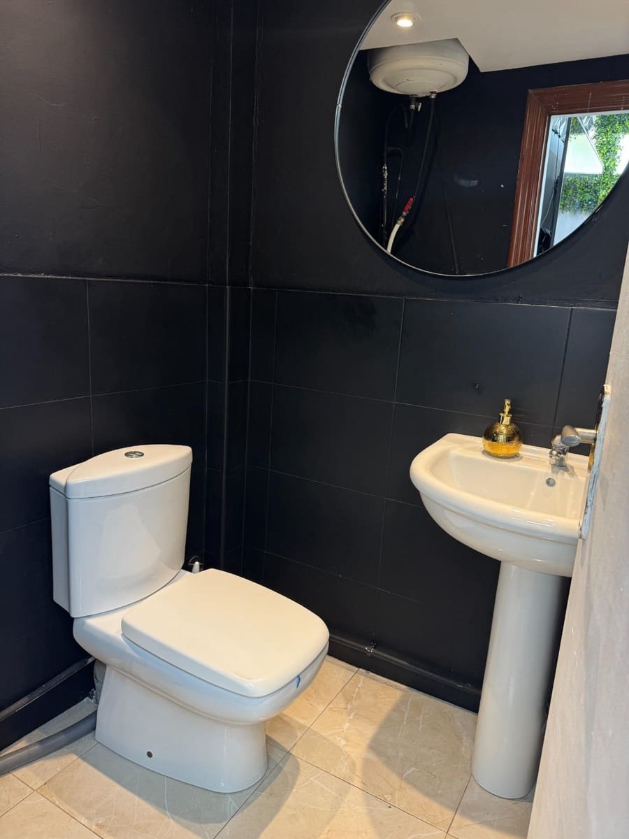 Bedrift til salgs i Benidorm - € 25 000 (Ref: 9378963)