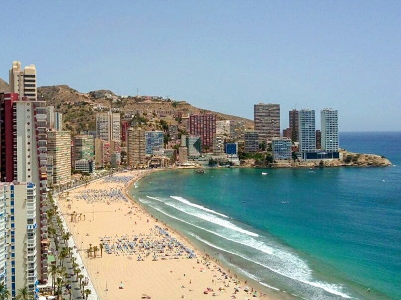 3 makuuhuone Asunto vuokrattavana paikassa Benidorm mukana 
autotalli - 1 199 € (Ref: 9385538)