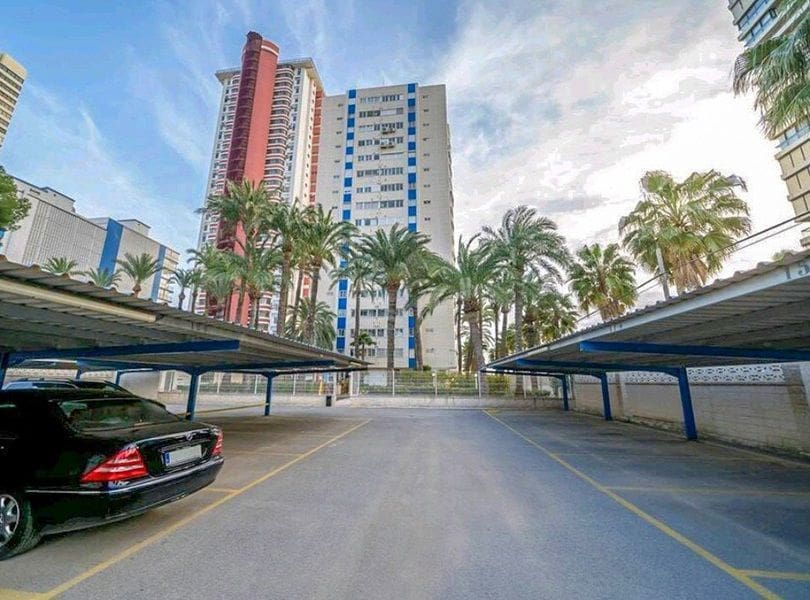 3 makuuhuone Asunto vuokrattavana paikassa Benidorm mukana 
autotalli - 1 199 € (Ref: 9385538)