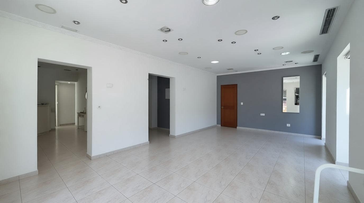 Komercyjne na sprzedaż w Denia - 275 000 € (Ref: 9385539)