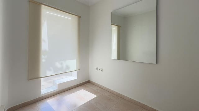 Erhverv til salg i El Puerto, Dénia - € 275.000 (Ref: 9385539)