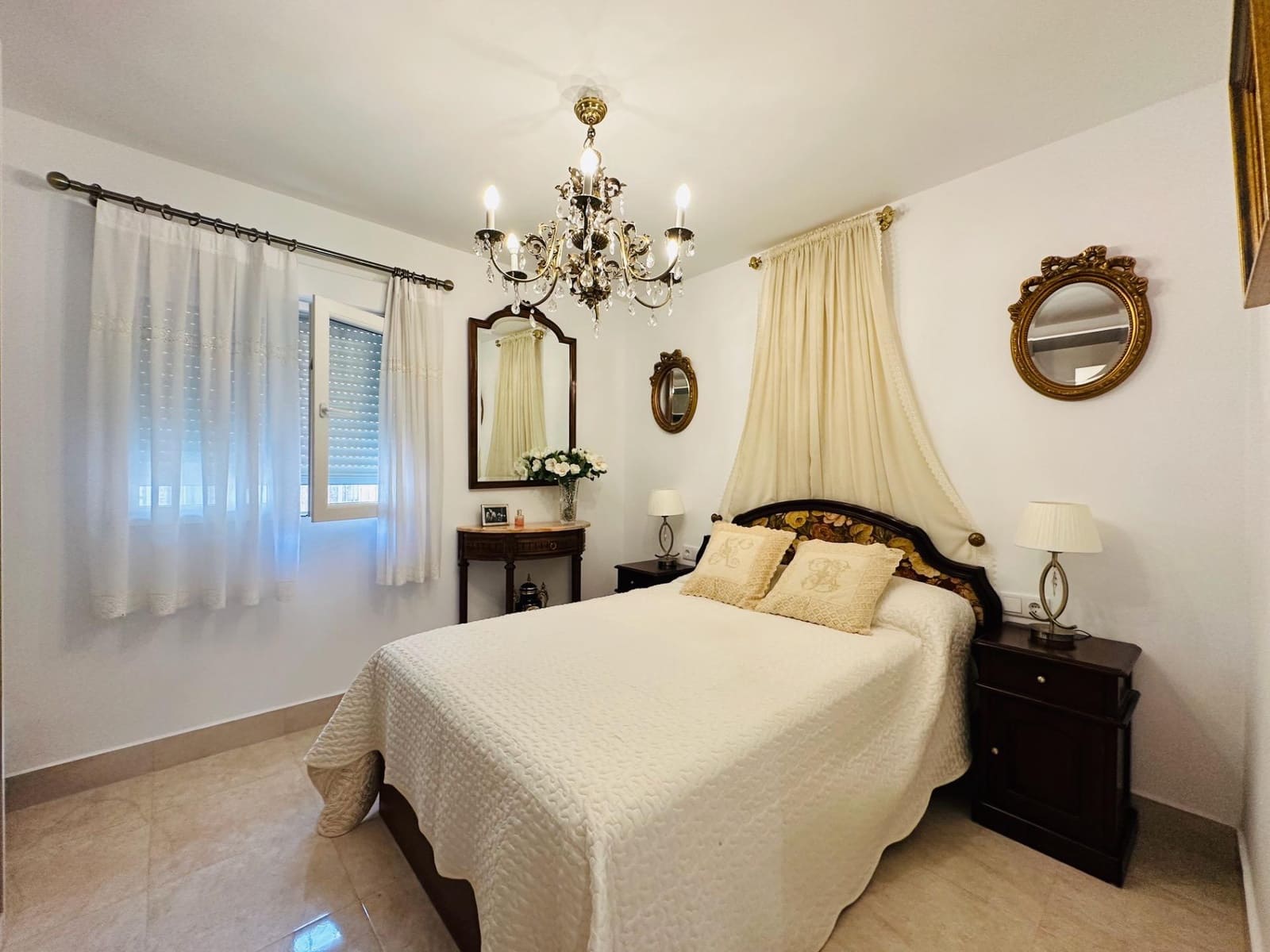 2 sypialnia Apartament do wynajęcia w Benidorm z basenem - 950 € (Ref: 9395942)