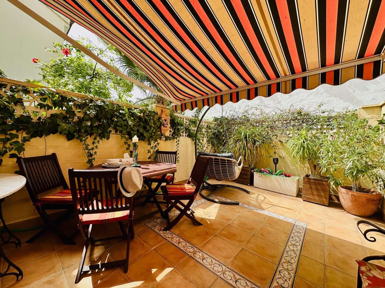 2 sypialnia Apartament do wynajęcia w Benidorm z basenem - 950 € (Ref: 9395942)