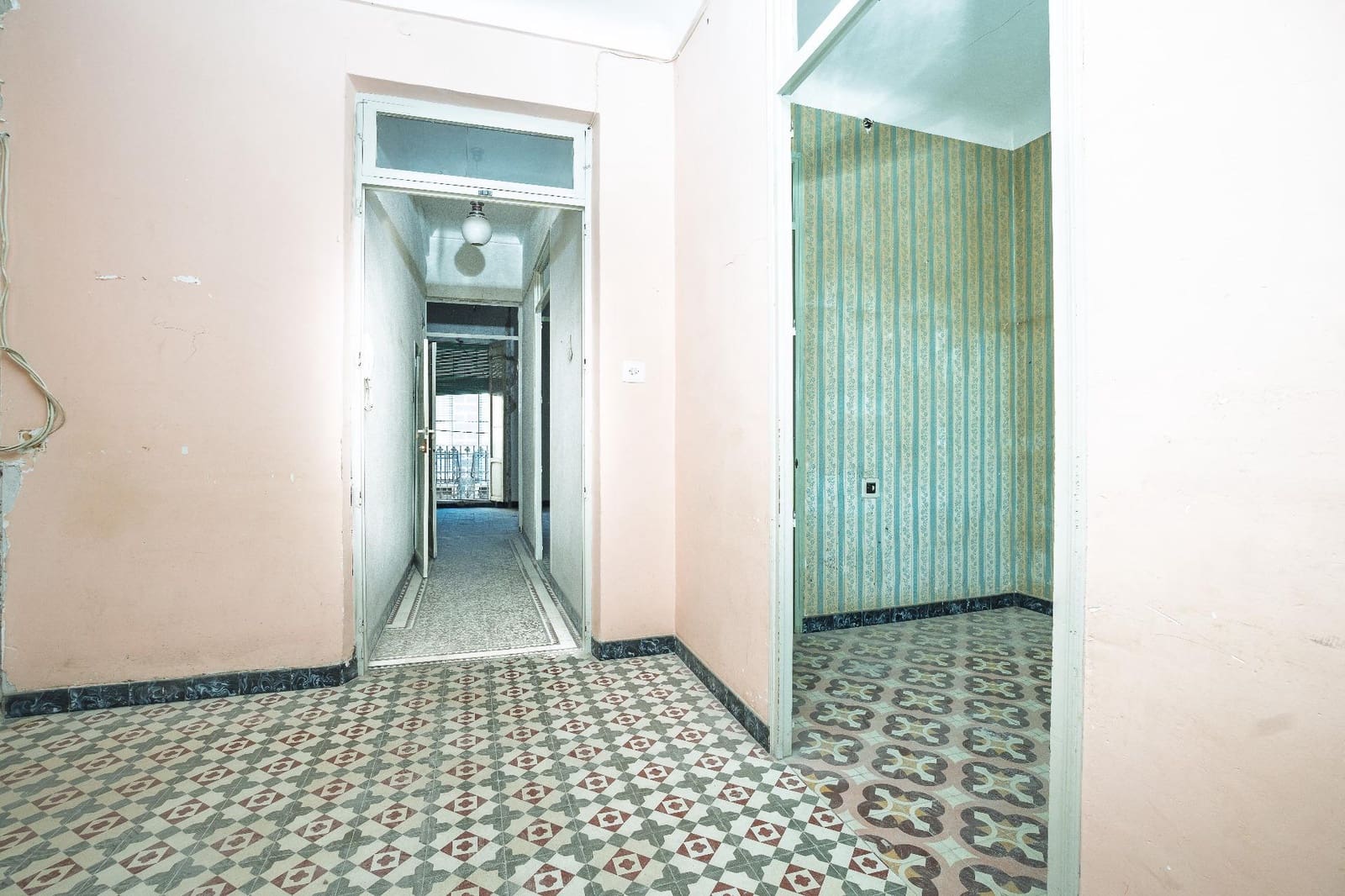 Apartment for sale in Novelda - € 70,000 (Ref: 9398703)