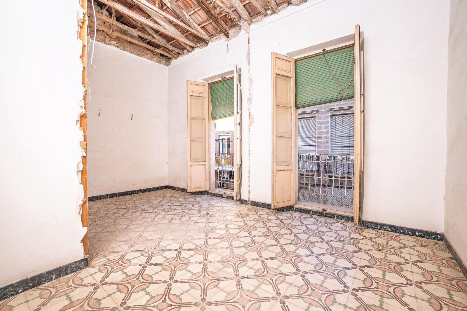 Apartment for sale in Novelda - € 70,000 (Ref: 9398703)