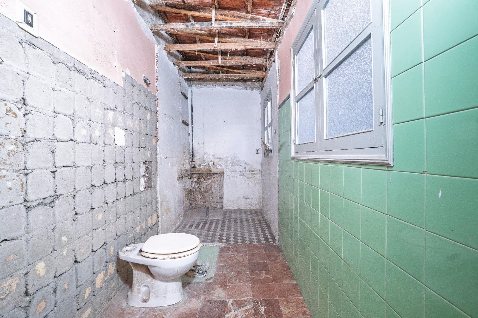 Apartment for sale in Novelda - € 70,000 (Ref: 9398703)