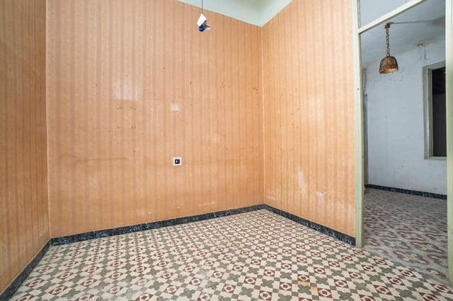 Leilighet til salgs i Novelda - € 70 000 (Ref: 9398703)