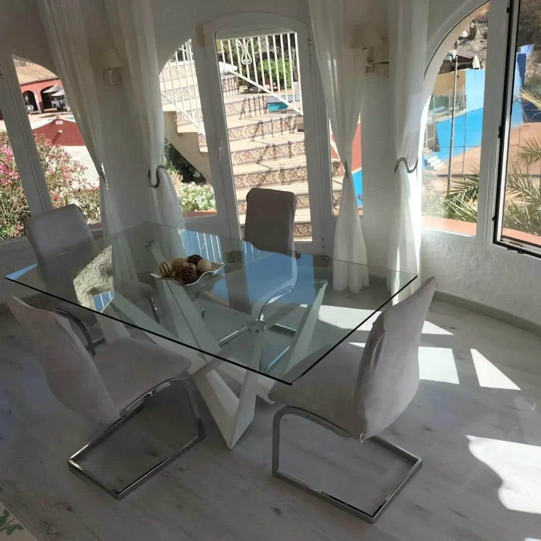 5 makuuhuone Huvila myytävänä paikassa Calpe / Calp mukana uima-altaan 
autotalli - 1 375 000 € (Ref: 9400872)