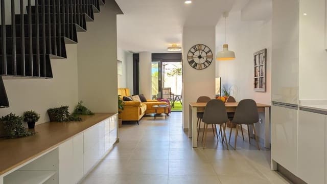 2 bedroom Apartment for rent in Platja Vila Joiosa - Platja de Torres, La Villajoyosa / Vila Joiosa with pool - € 1,820 (Ref: 9400873)