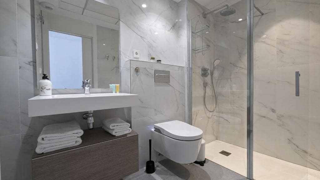 2 bedroom Apartment for rent in La Villajoyosa / Vila Joiosa with pool - € 1,820 (Ref: 9400873)