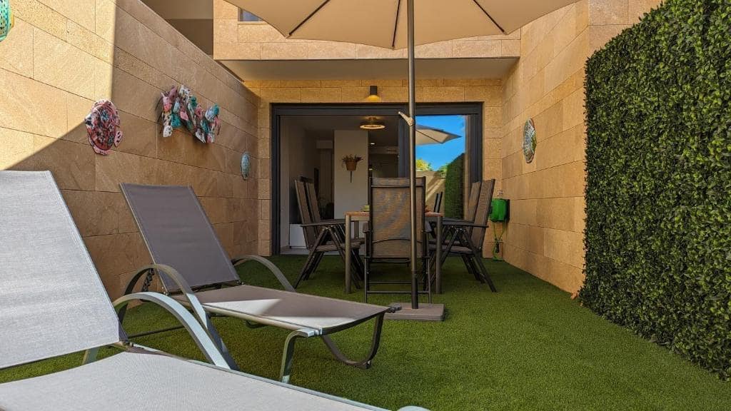 2 bedroom Apartment for rent in La Villajoyosa / Vila Joiosa with pool - € 1,820 (Ref: 9400873)