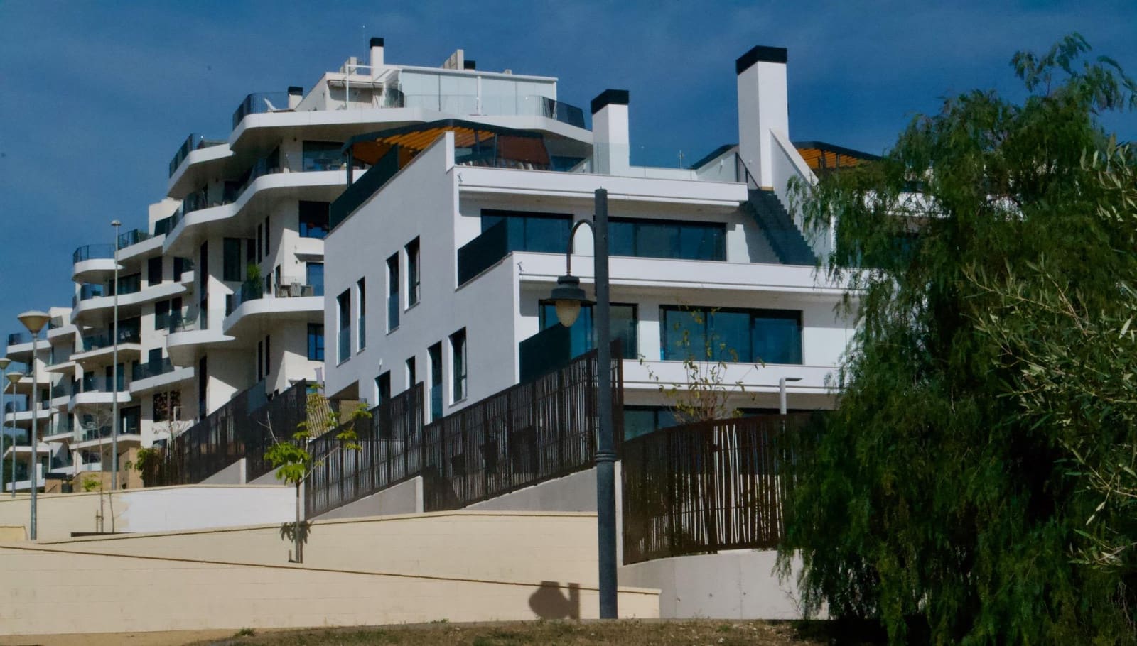 2 bedroom Apartment for rent in La Villajoyosa / Vila Joiosa with pool - € 1,820 (Ref: 9400873)