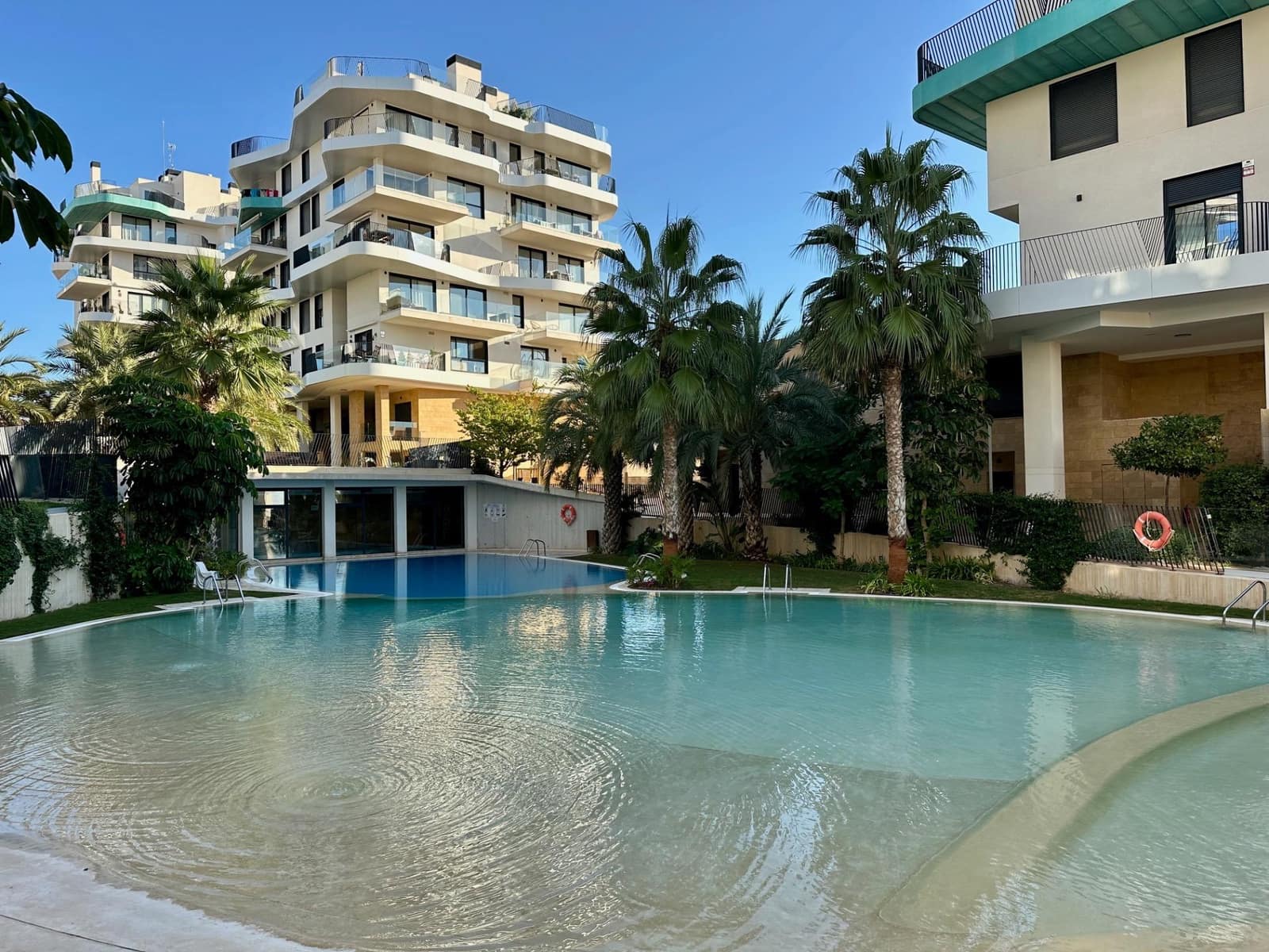 2 bedroom Apartment for rent in La Villajoyosa / Vila Joiosa with pool - € 1,820 (Ref: 9400873)