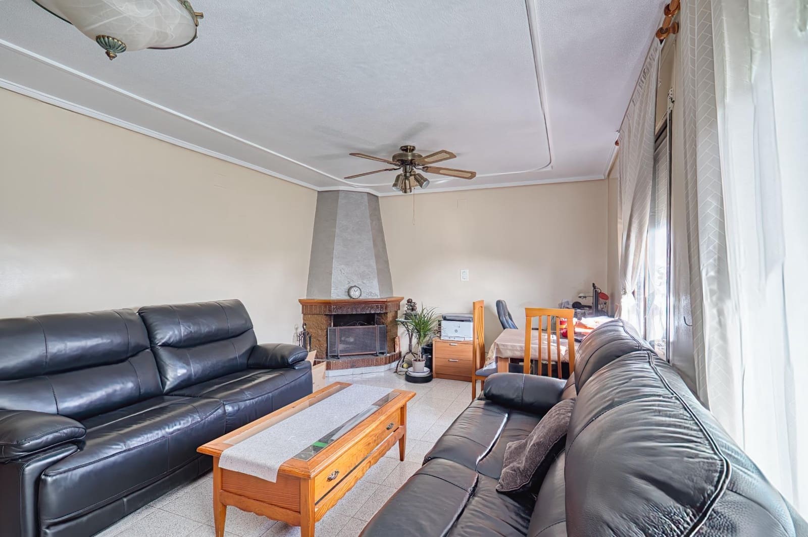 4 slaapkamer Flat te koop in La Marina - € 215.000 (Ref: 9406685)