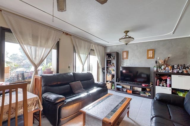 4 slaapkamer Flat te koop in La Marina, Elche / Elx - € 215.000 (Ref: 9406685)