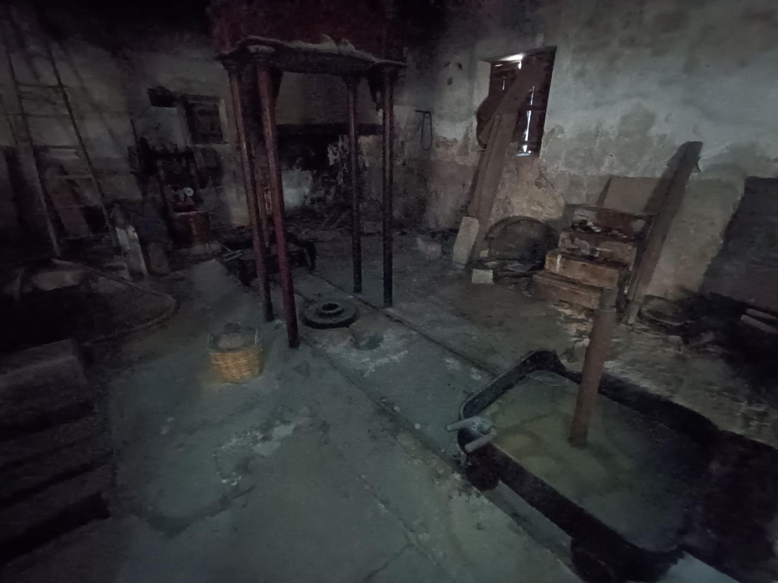 7 soveværelse Villa til salg i Casas de Ibanez med garage - € 114.000 (Ref: 9406686)