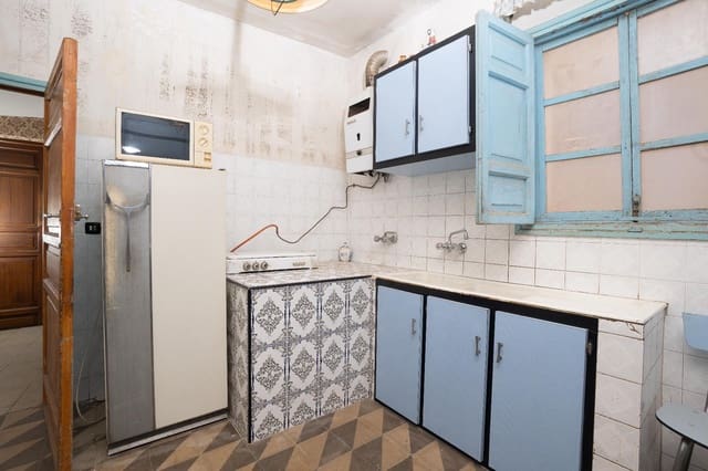 6 bedroom Townhouse for sale in Mula - € 159,900 (Ref: 9406688)