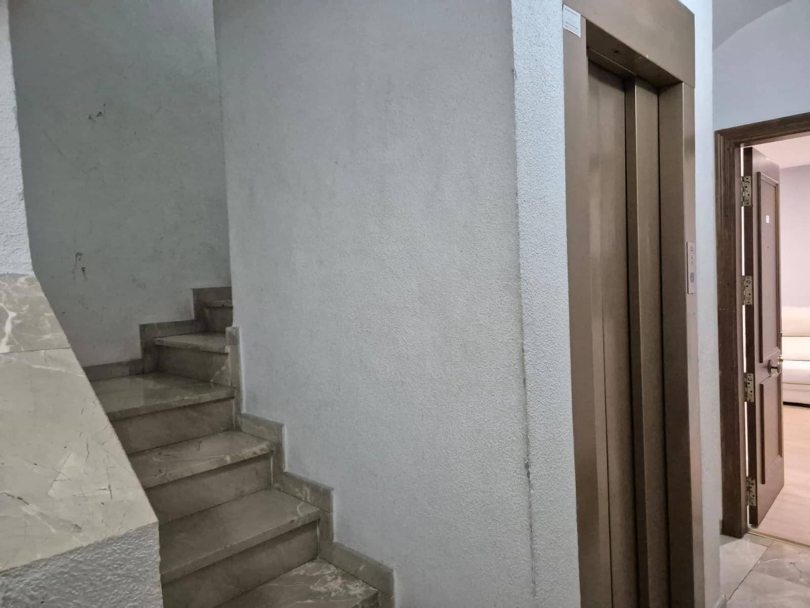 3 soveværelse Lejlighed til salg i Elche / Elx - € 129.000 (Ref: 9410919)