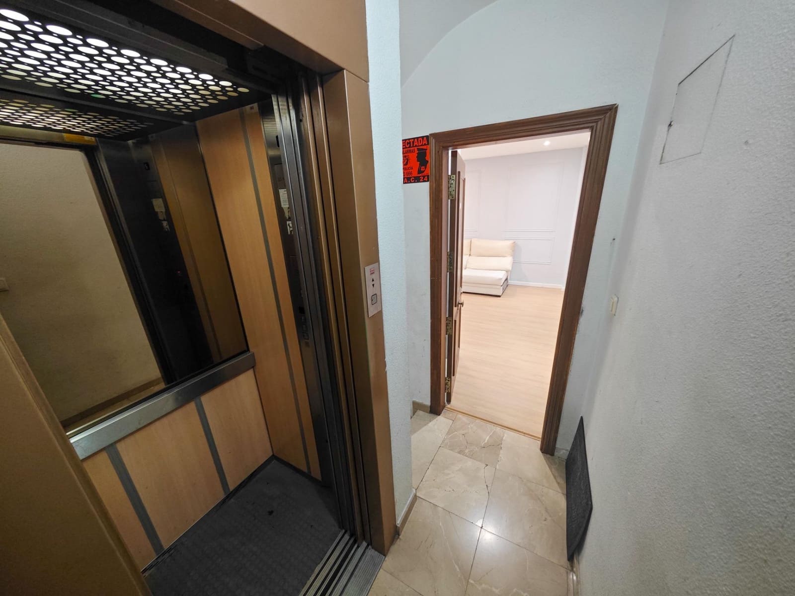3 soveværelse Lejlighed til salg i Elche / Elx - € 129.000 (Ref: 9410919)