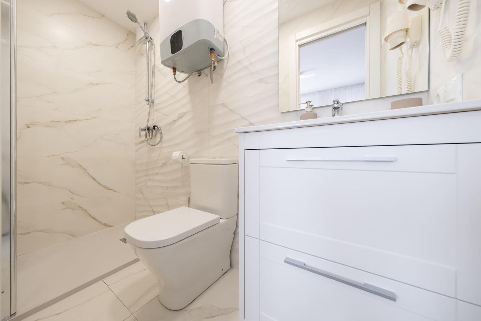 3 makuuhuone Huoneisto myytävänä paikassa Benidorm - 230 000 € (Ref: 9410921)