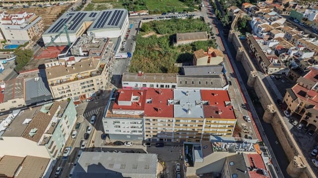 3 quarto Apartamento para venda em Centro Urbano, Dénia - 135 000 € (Ref: 9410922)