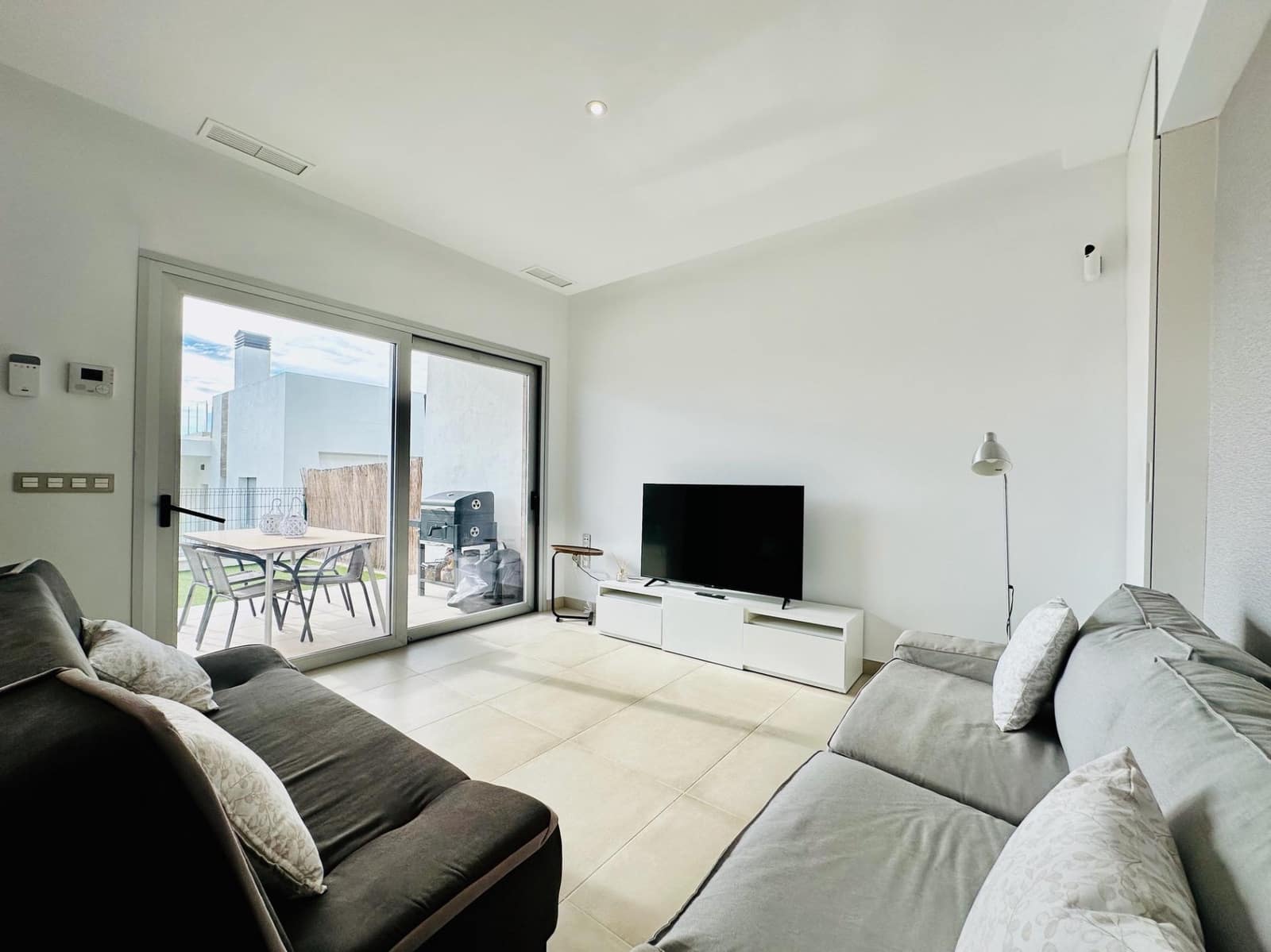 Appartement de 2 chambres à louer à Finestrat avec piscine - 1 530 € (Ref: 9410924)