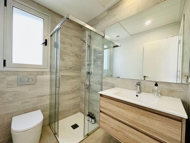 Appartement de 2 chambres à louer à Balcón de Finestrat - Terra Marina, Finestrat avec piscine - 1 530 € (Ref: 9410924)