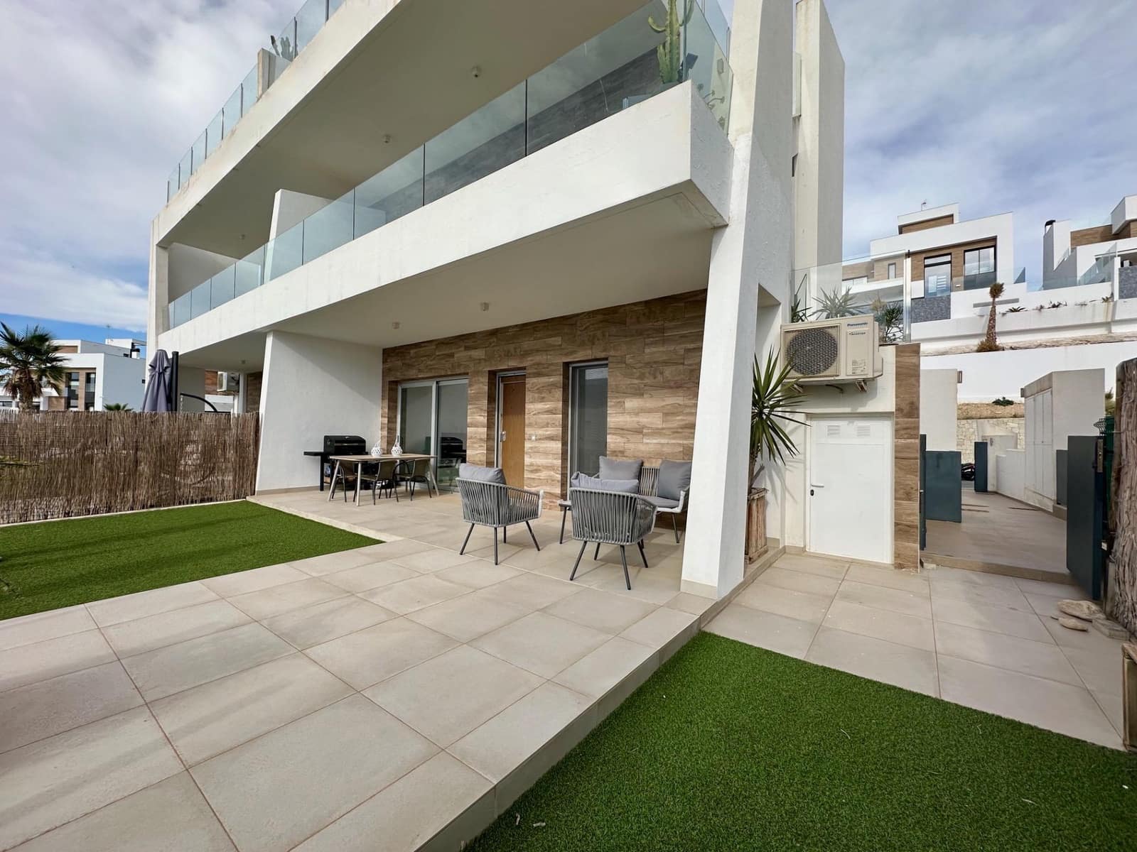 Appartement de 2 chambres à louer à Finestrat avec piscine - 1 530 € (Ref: 9410924)