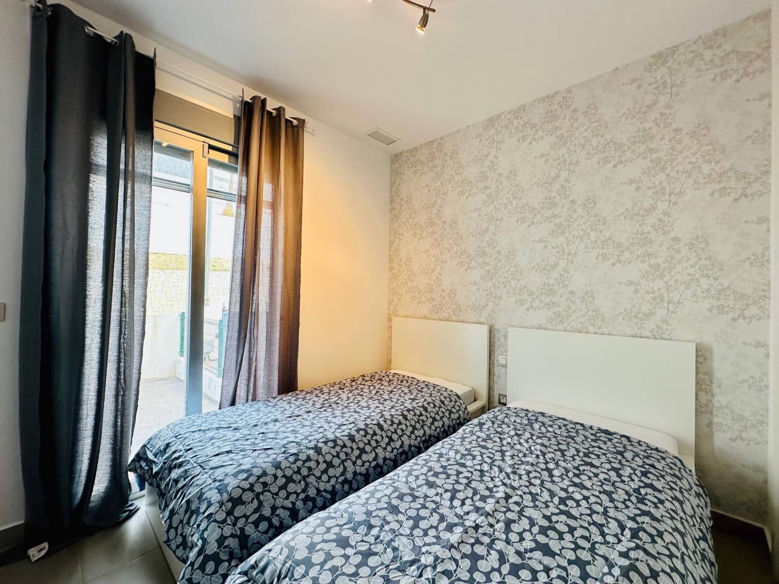 Appartement de 2 chambres à louer à Finestrat avec piscine - 1 530 € (Ref: 9410924)