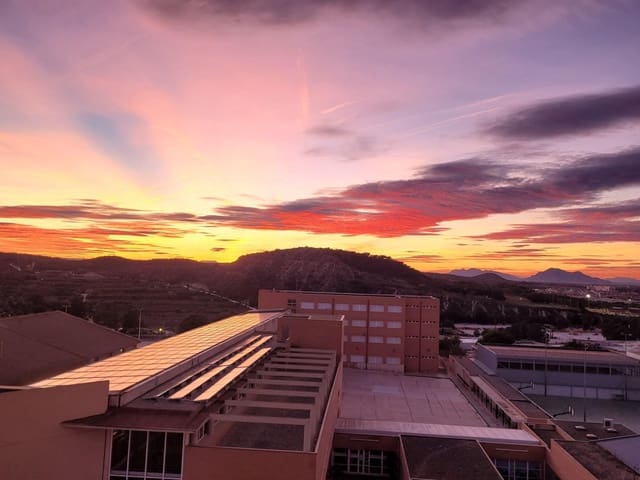 4 sypialnia Penthouse na sprzedaż w Guardamar del Segura - 259 000 € (Ref: 9410925)