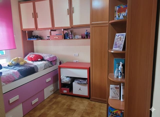 4 makuuhuone Kattohuoneisto myytävänä paikassa Guardamar del Segura - 229 000 € (Ref: 9410925)